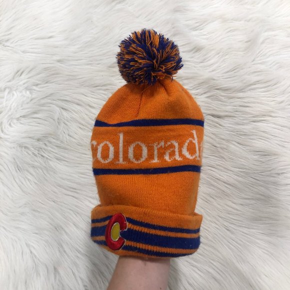COLORADO Logo Patch Orange Pom Beanie OS - Picture 2 of 4